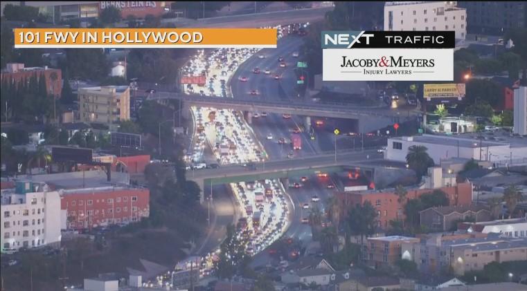 Pedestrian hit and killed on 101 Freeway in Hollywood area - CBS Los ...