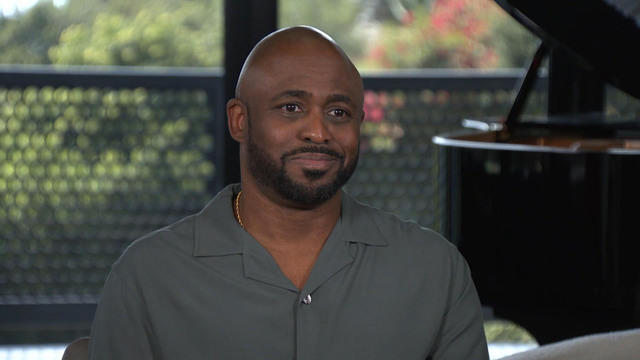 1006-cmo-waynebrady-intv-2350101-640x360.jpg 