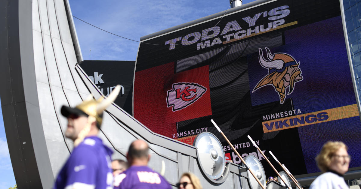Chiefs lead 7-0 after Viking turnover;  No sign of Taylor Swift
