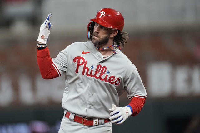 Phillies' Aaron Nola stifles Braves' bats