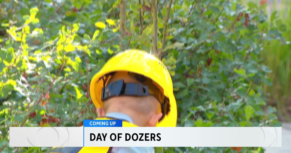 The Uplift: Young boy with cancer enjoys 