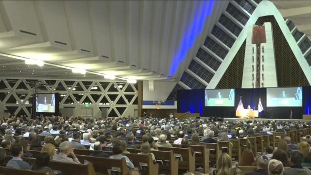 Thousands stand in solidarity with Israel at Michigan's Congregation Shaarey Zedek 