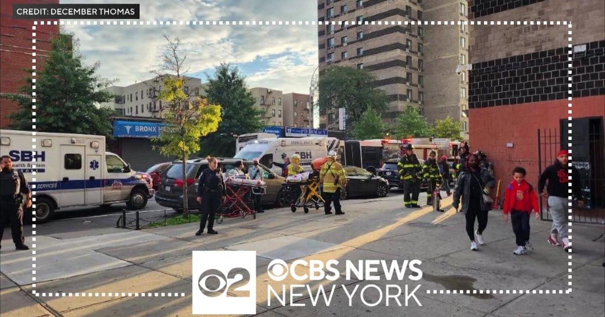 1 Dead, 28 Others Exposed to Carbon Monoxide at NY Mall