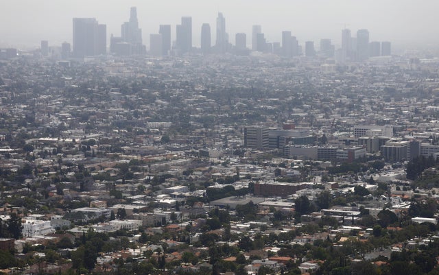 Los Angeles skyline shrouded in smog 