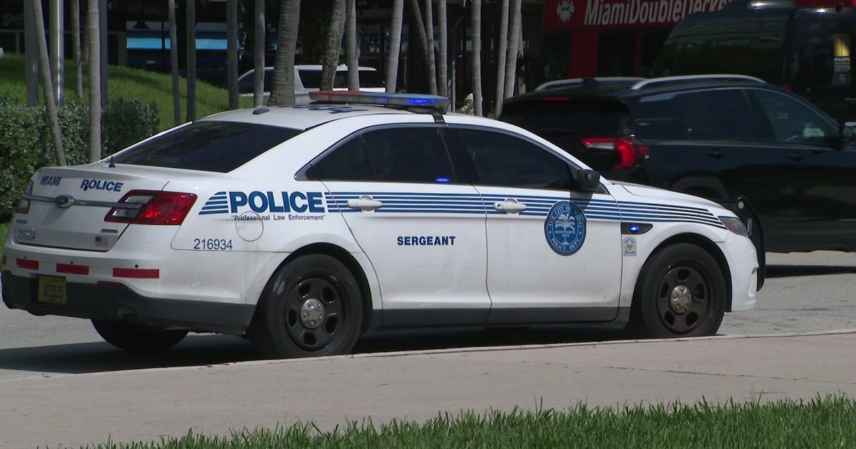 Miami armed carjacking ends in arrests in Lauderdale Lakes Miami armed carjacking ends in arrests in Lauderdale Lakes