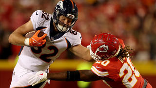 How it happened: Broncos lose 15th straight to Chiefs after Kansas City's  fourth-quarter comeback – Greeley Tribune