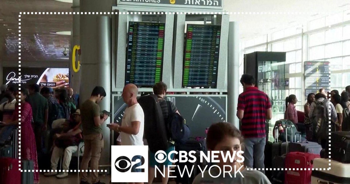 Thousands of U.S. citizens still trying to leave Israel - CBS New York