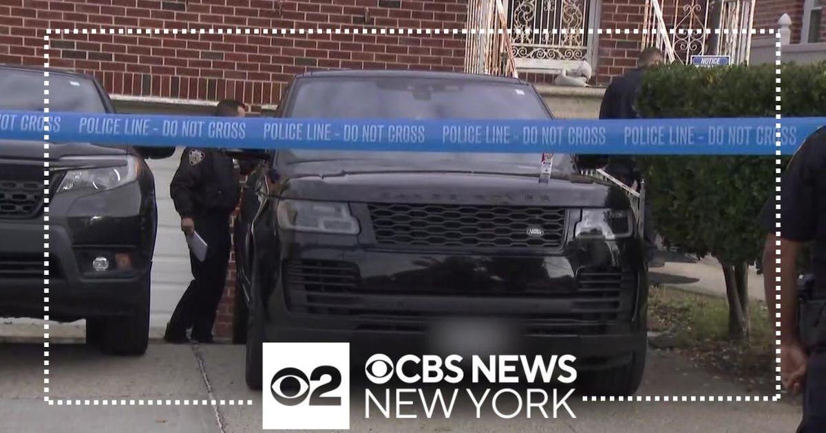 Harrowing Moments As Robbers Shoot Man During Queens Home Invasion ...