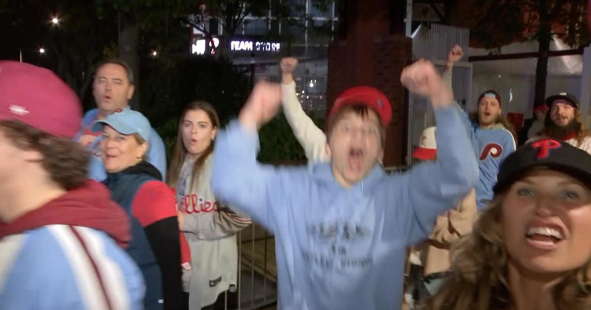 Philadelphia Phillies fans go crazy celebrating team going to