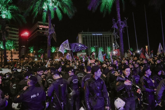 Palestine-Support-Demonstration-Israeli-Consulate-in-Izmir 