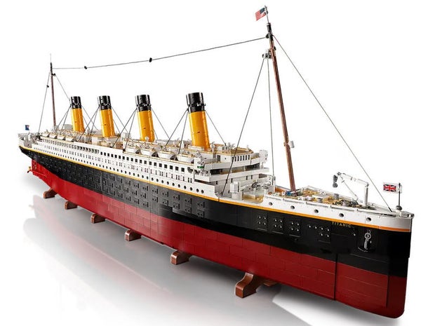 lego-titanic.jpg