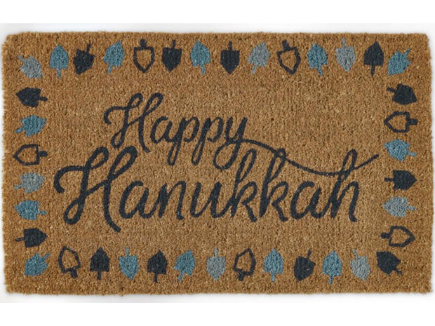 happy-hanukkah-door-mat.jpg 