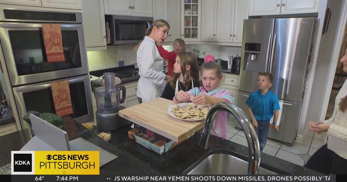 Chef takes young foodies on culinary adventures - CBS Pittsburgh