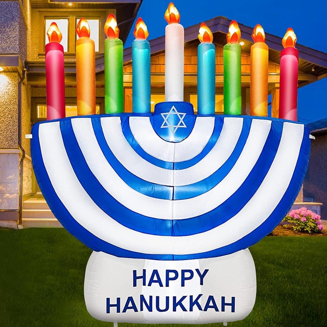 menorah-inflatable.jpg 