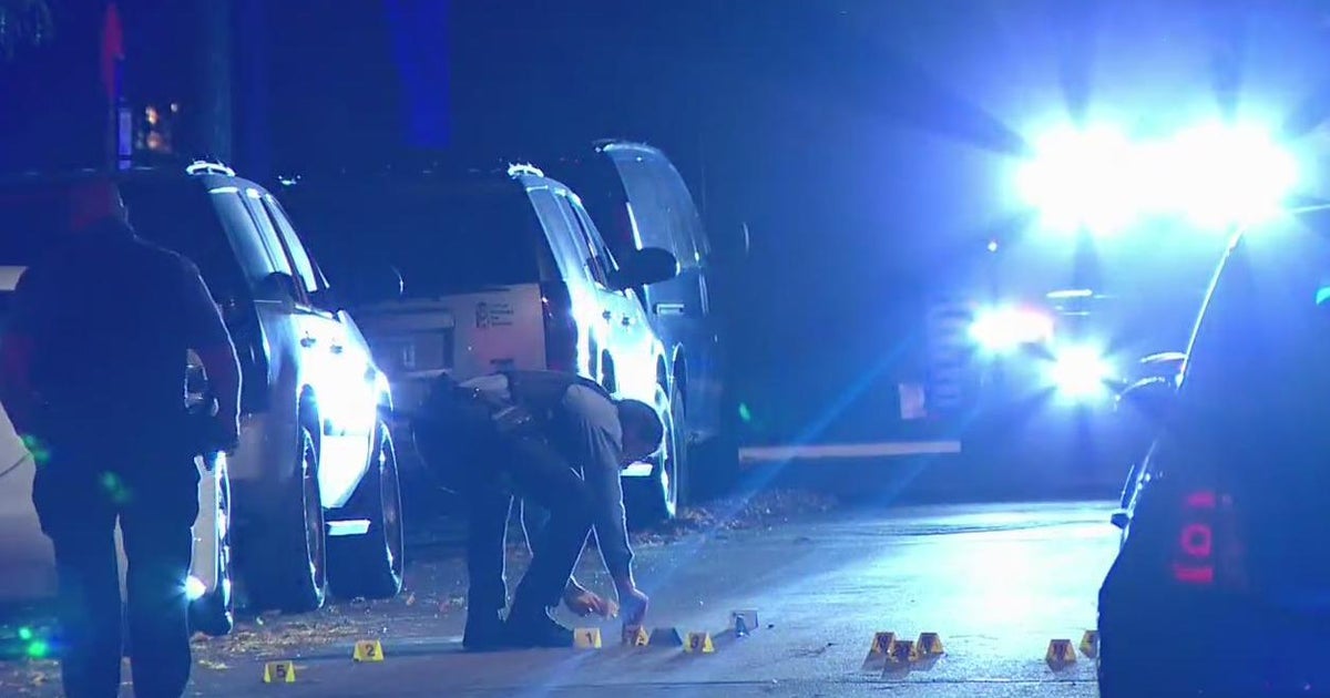 Minneapolis police say juvenile shot Saturday night - CBS Minnesota
