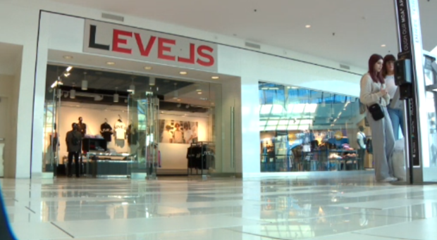 exterior-of-levels-at-mall-of-america.png 
