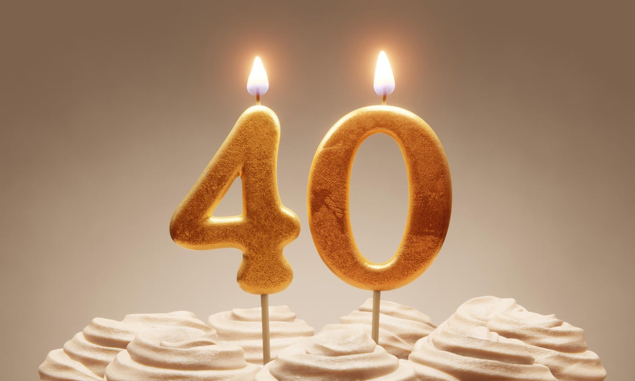 Here's how much money you should have saved for retirement by age 40 ...