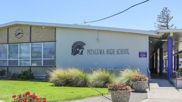 petaluma-high-school-102323.jpg 