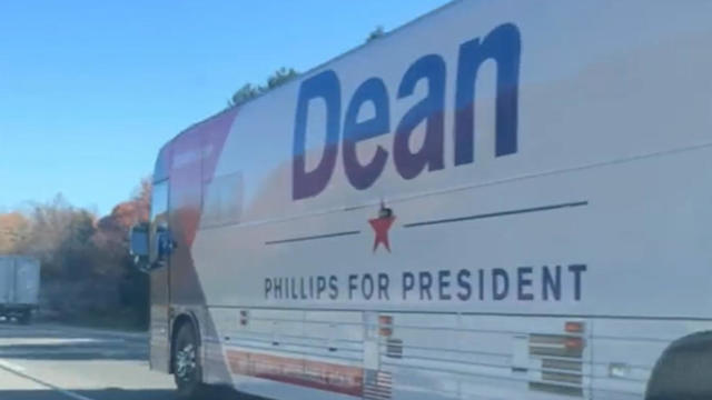 dean-phillips-bus.jpg 