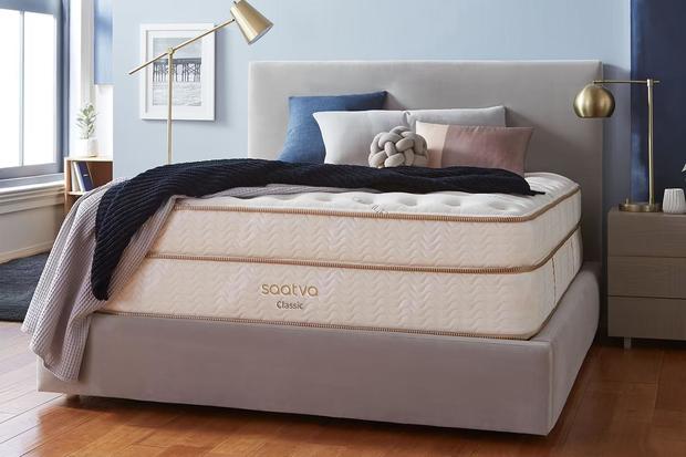 Saatvac classic mattress 