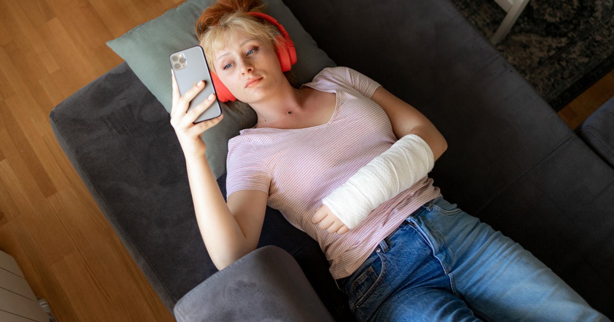 Listening to your favorite music could help reduce pain