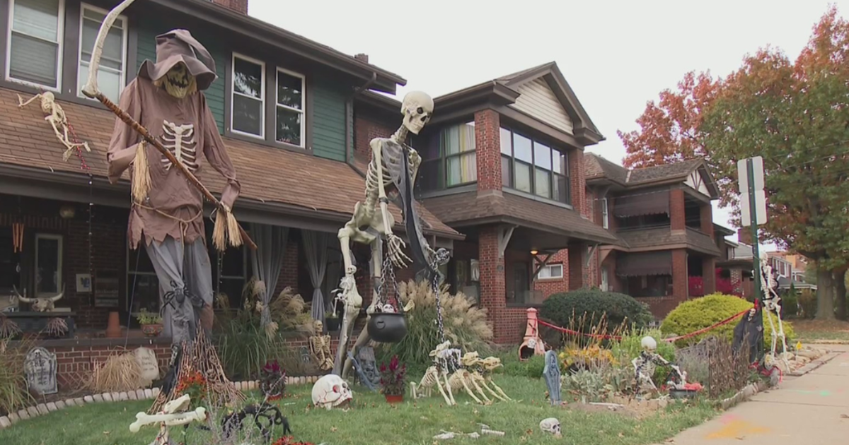Map shows off Pittsburgh-area homes with spooky Halloween decorations - CBS  Pittsburgh