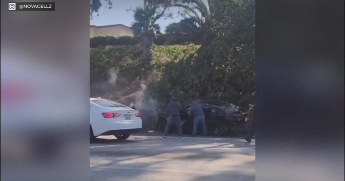 VIDEO: Man rams Florida deputies with car in 'ambush attack