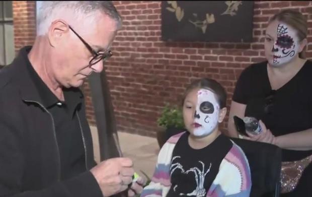 los-muertos-face-painting.jpg 