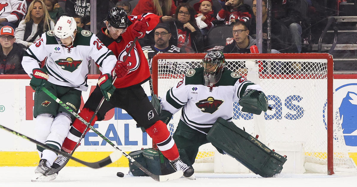 Devils Need to Stick to Team Game to Keep Season Alive - The New