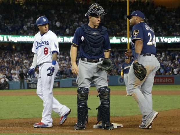 League Championship Series - Milwaukee Brewers v Los Angeles Dodgers - Game Four
