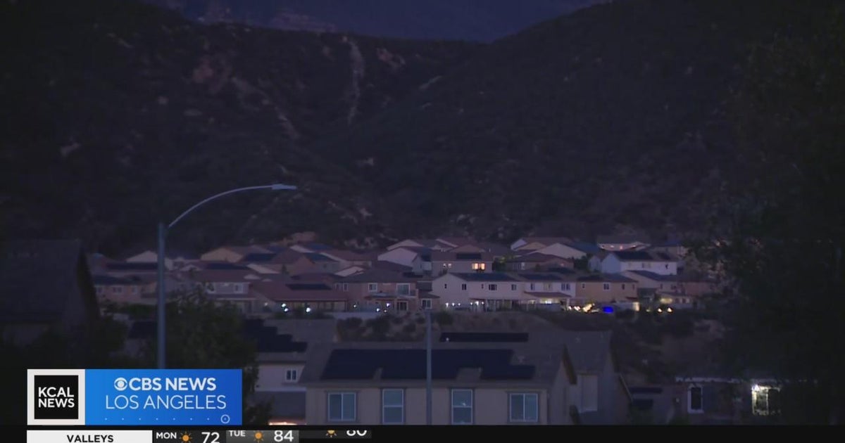 Santa Ana winds prompt power outages to prevent fires - CBS Los Angeles