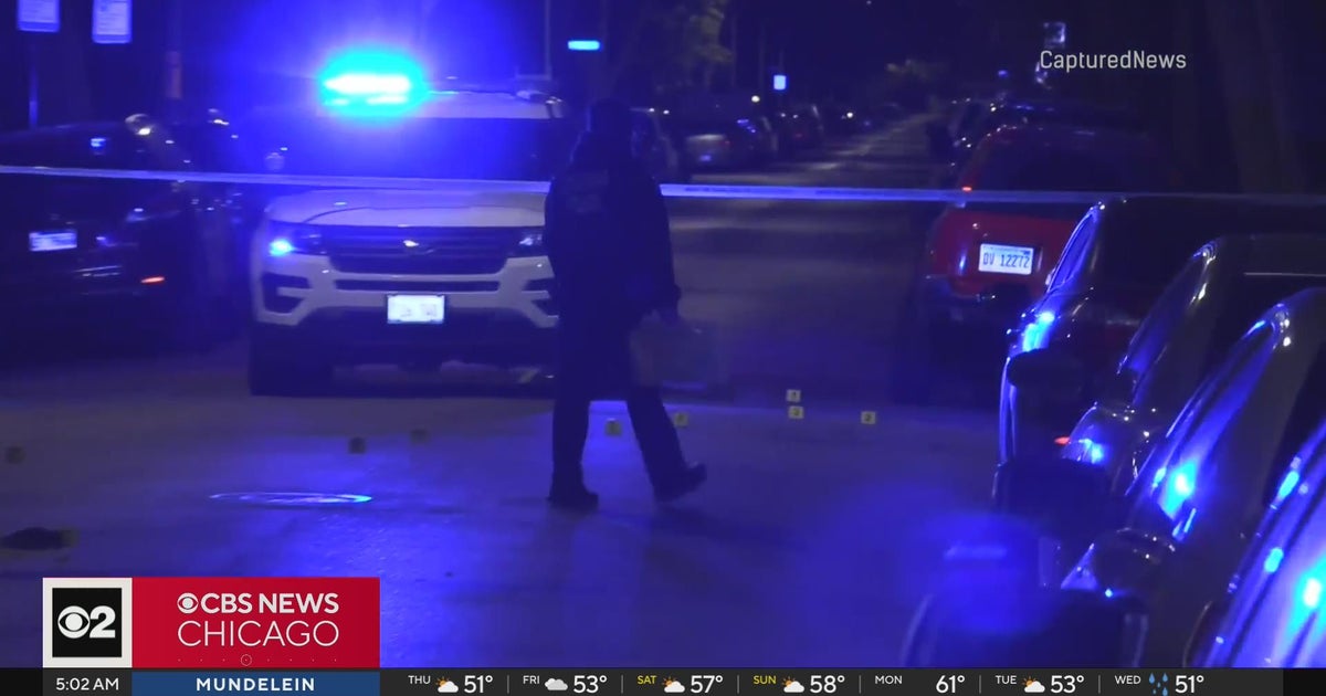 Women shot, another woman hit by car in Chicago alley - CBS Chicago