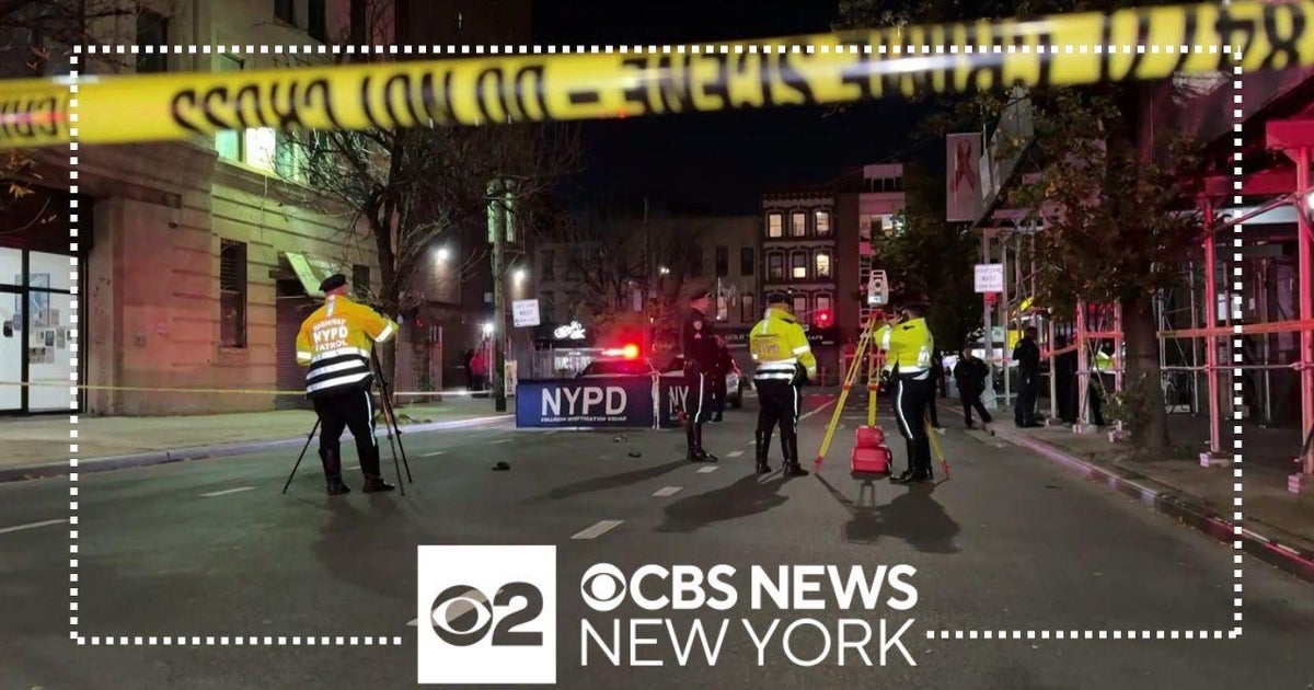 2 drivers sought in deadly Brooklyn hit-and-run, police say - CBS New York