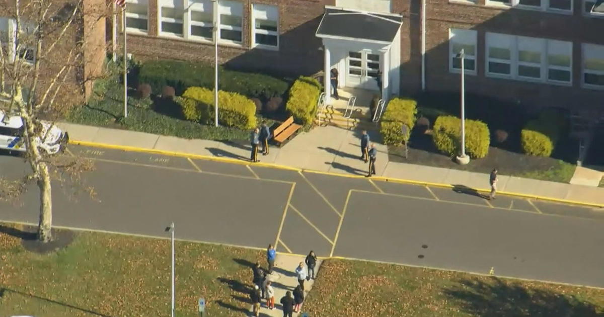 NJ janitor allegedly contaminated food, committed lewd acts at elementary school: prosecutor