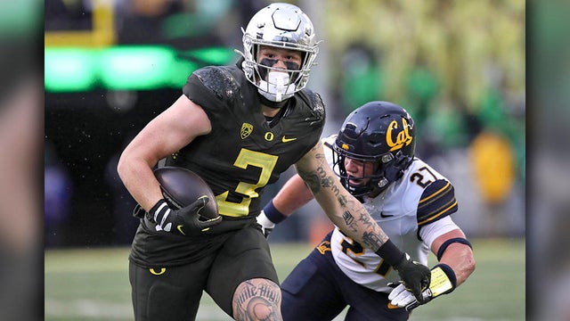 California - Oregon Football