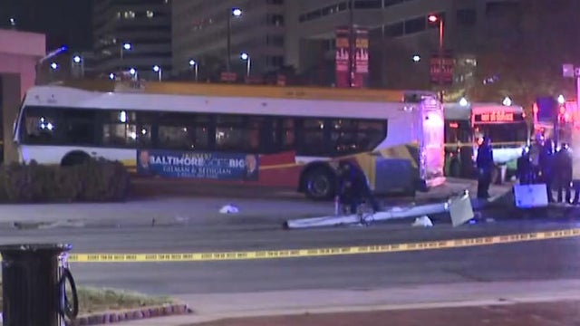bus-crash1.jpg 