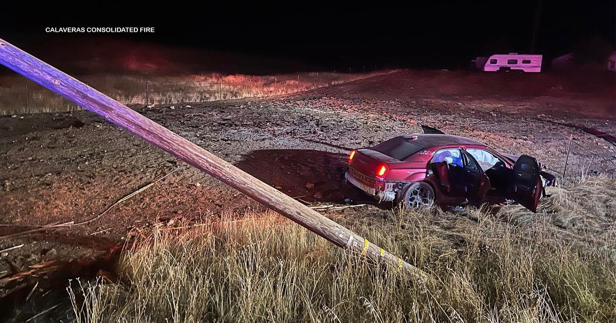 Calaveras County crash knocks out power to thousands in Milton area