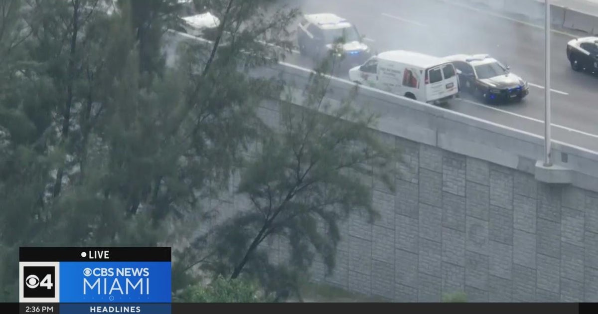 Police pursuit ends with four in custody - CBS Miami