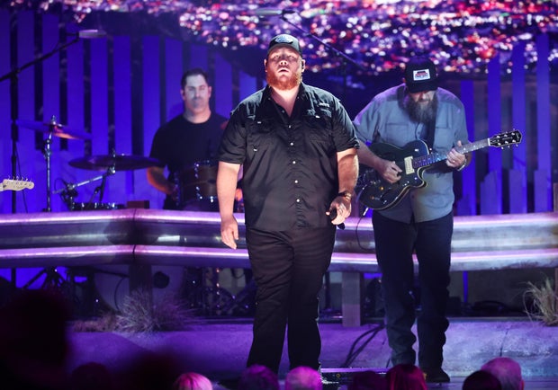 The 57th Annual CMA Awards - Show