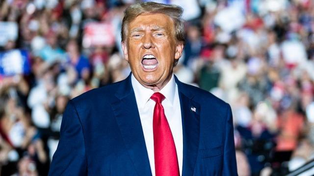 cbsn-fusion-donald-trump-says-he-would-order-department-of-justice-to-indict-political-opponents-if-reelected-thumbnail-2442033-640x360.jpg 