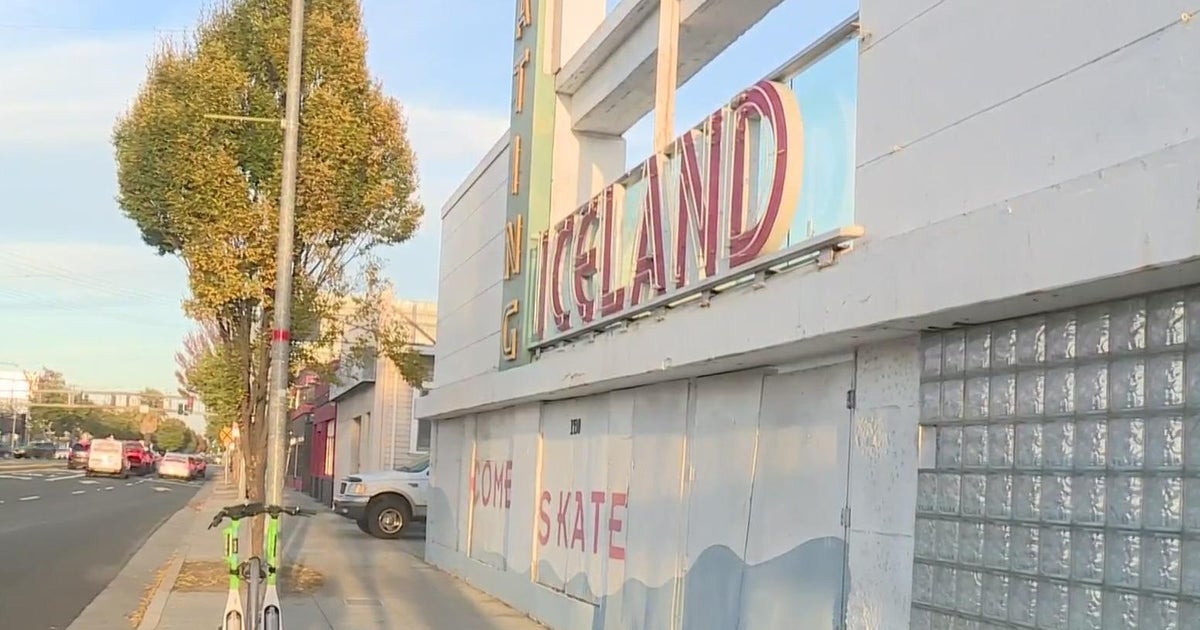 Effort underway to restore Iceland Ice Skating Rink in Sacramento Effort underway to restore Iceland Ice Skating Rink in Sacramento