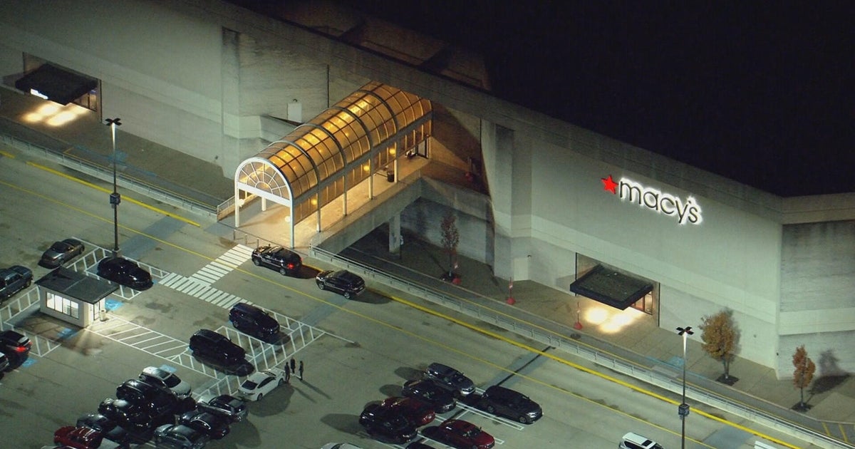 Search continues for person who flashed a gun inside Macy's at King of Prussia Mall police