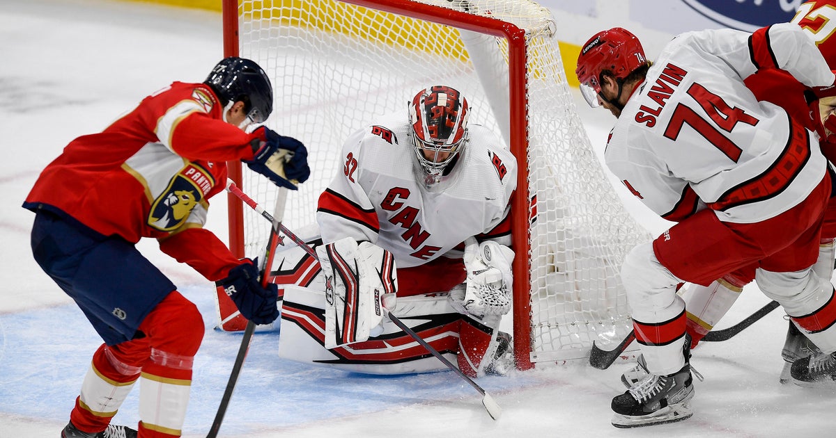 Panthers continue to be very hot, roll previous Hurricanes 5-2 in an East finals rematch