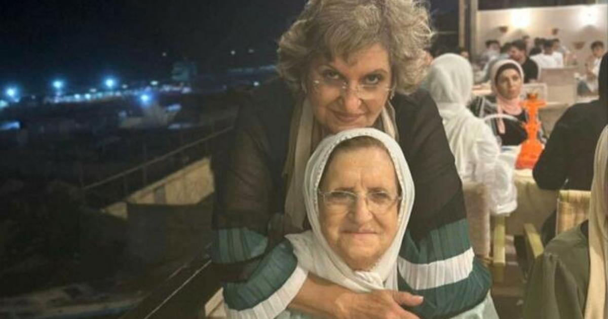 Наела Елшорафа американка която посети болната си майка в Газа