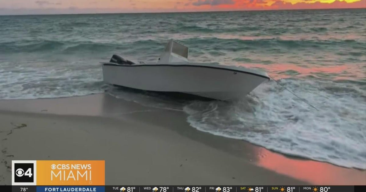 Much more than a dozen migrants picked up by feds on Sunny Isles Beach front Much more than a dozen migrants picked up by feds on Sunny Isles Beach front