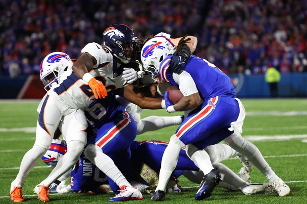 Bills vs. Broncos halftime score only seen once before in NFL history