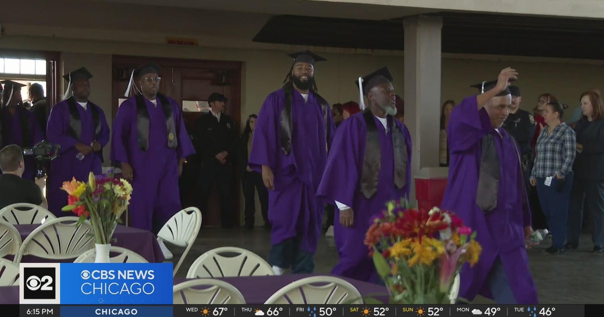 Stateville prison inmates receive diplomas from Northwestern University Stateville prison inmates receive diplomas from Northwestern University