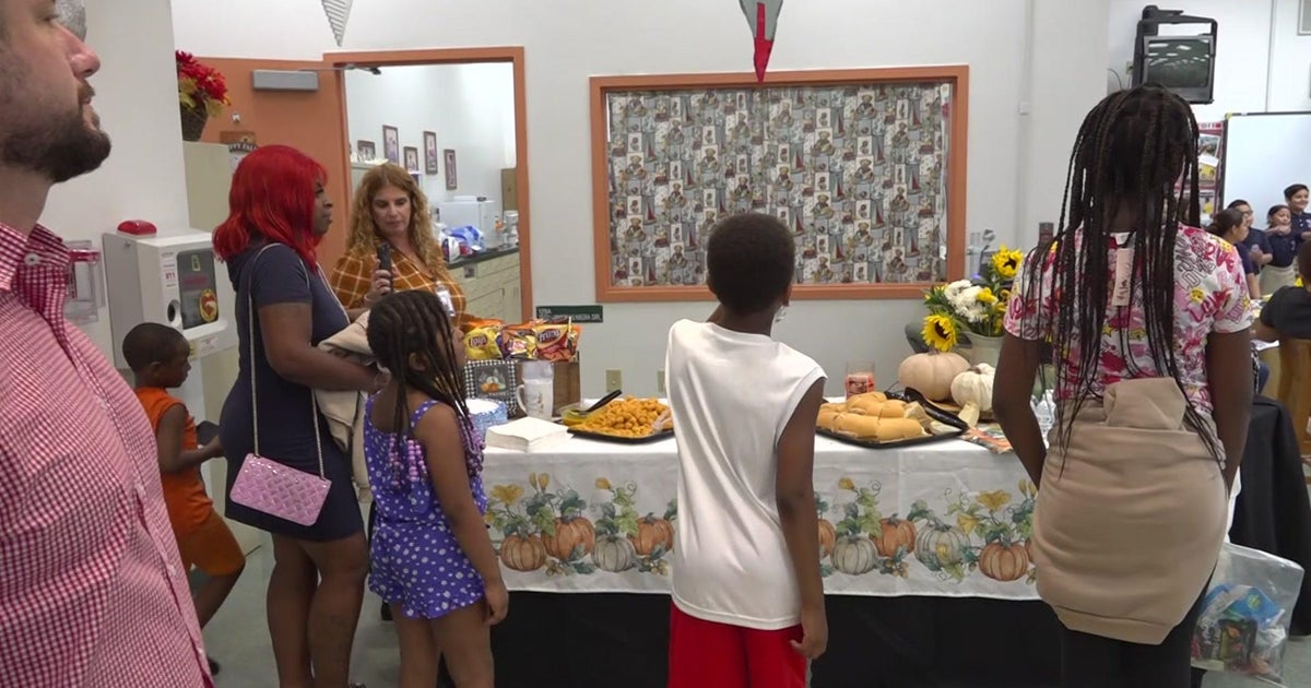 Households get turkeys in advance of Thanksgiving