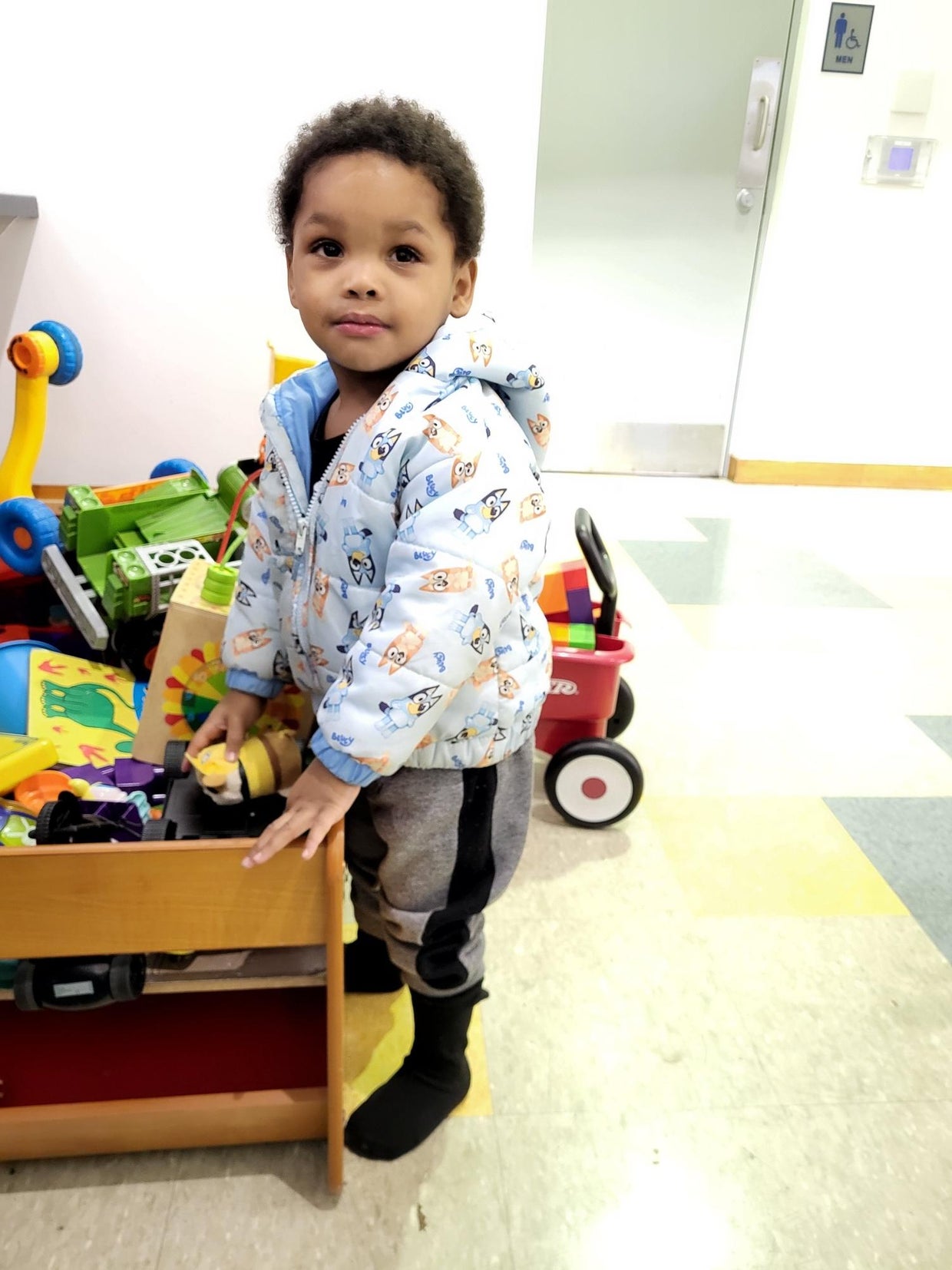 UPDATE: 2-year-old boy reunited with family after found wandering in ...