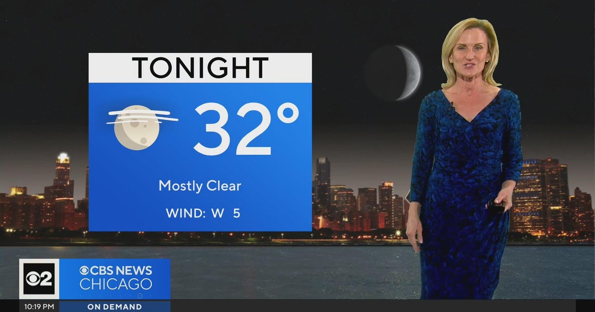 Chicago First Alert Weather: Clear and chilly overnight - CBS Chicago